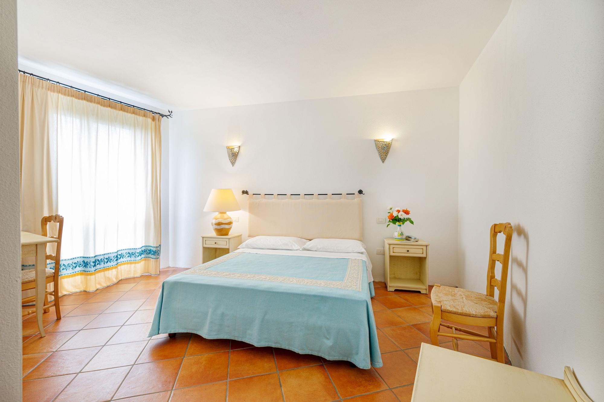 Hotel San Trano Luogosanto Exterior photo
